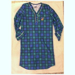 Total girl Pajamas Green and blue XL